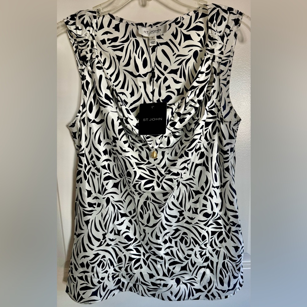 COPY - St. John Collection - Cowl neck silk blouse - Black and White - Size M